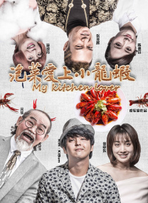 美女扒开胸罩
